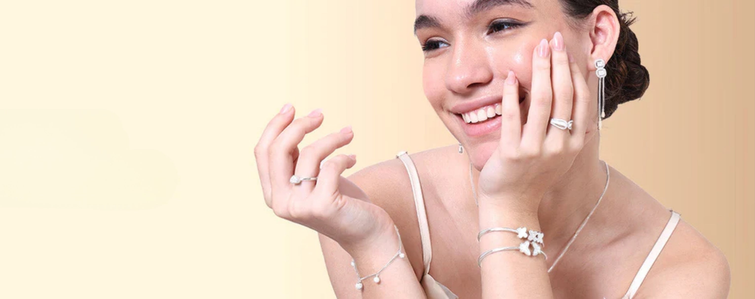 Jewelry Shopify stores example highlighting PDP structure and conversion focused product information